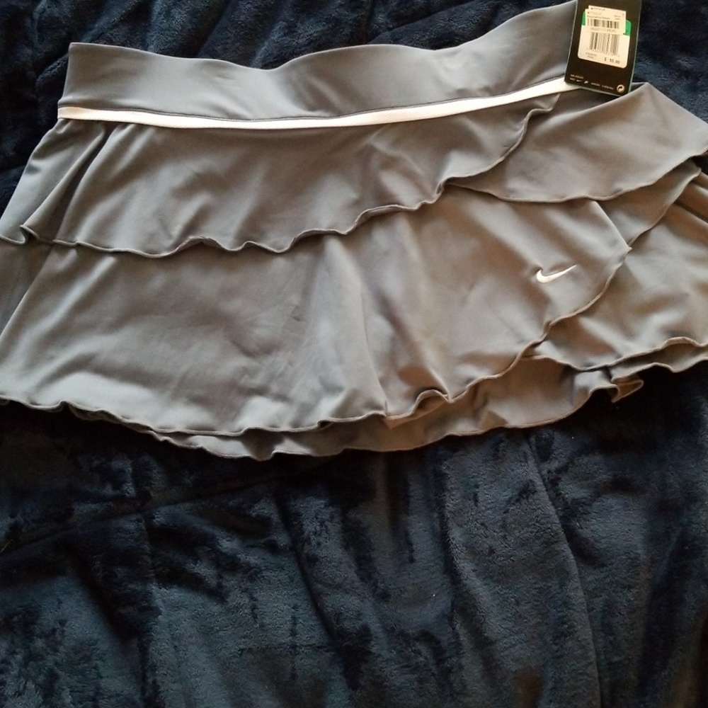 Nike dry fit tennis skirt